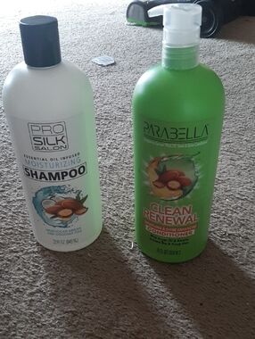 Paraella Clean Renewal Conditioner - Green Bottle And A Shampoo Bottle